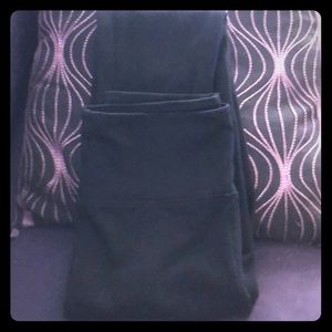 Black leggings by spanx